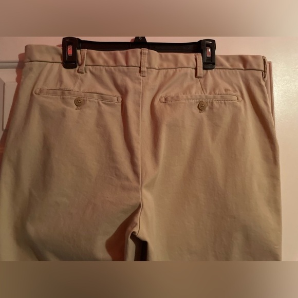 ๐ IZOD Menโs Stretch Chinos 38โ x 32โ ๐ - Picture 5 of 9